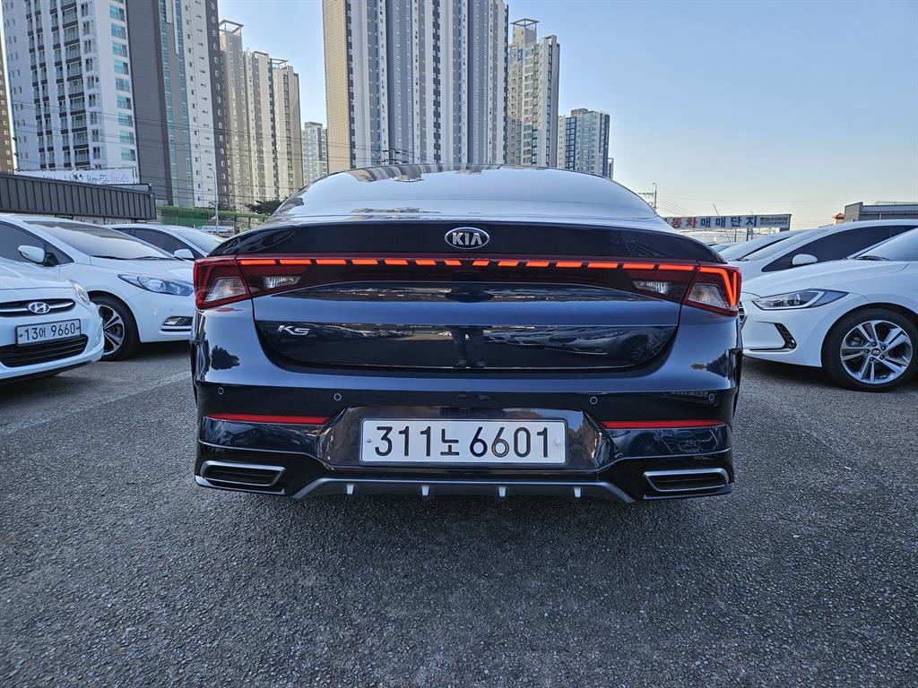 Kia K5 LPI 2.0 Trendy 7