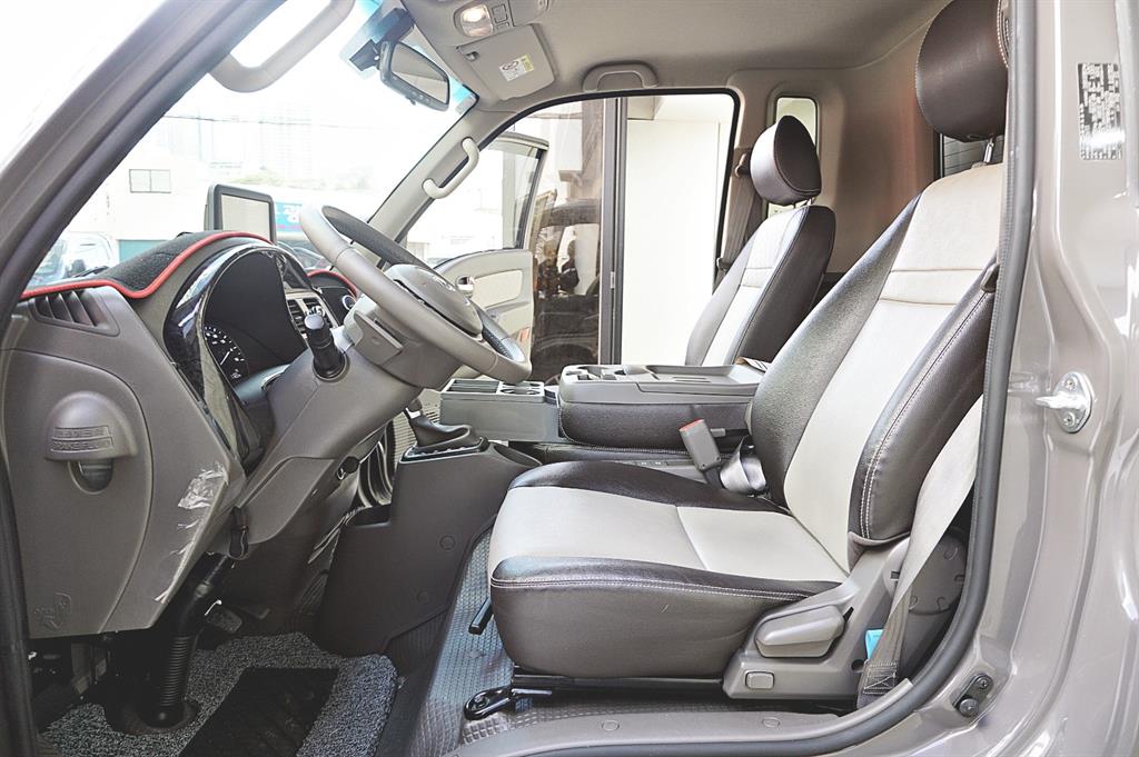 Hyundai Porter 1.0 Ton/ Super Cab/ Long Wheelbase 9