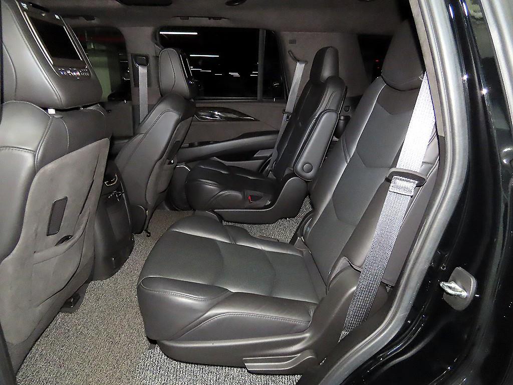 Cadillac Escalade 6.2 V8 Platinum 8