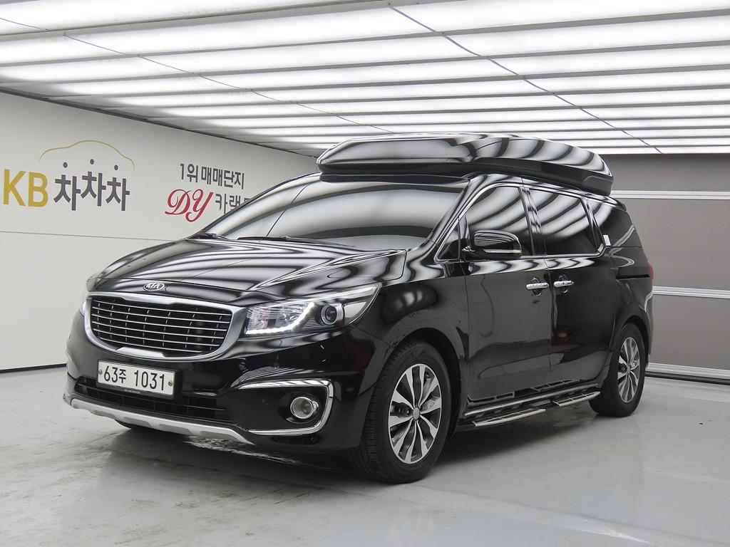 Kia Carnival Diesel High Limousine Luxury