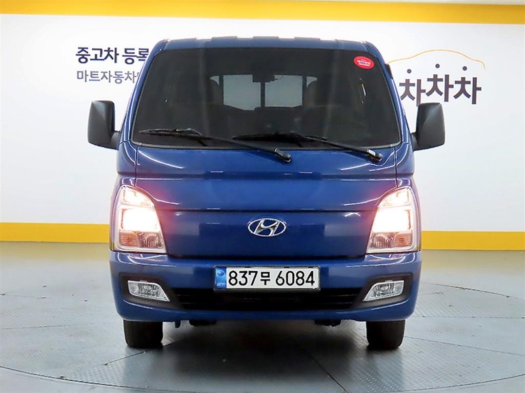 Hyundai Porter Double Cab/ Long Wheelbase/ CRDi Super