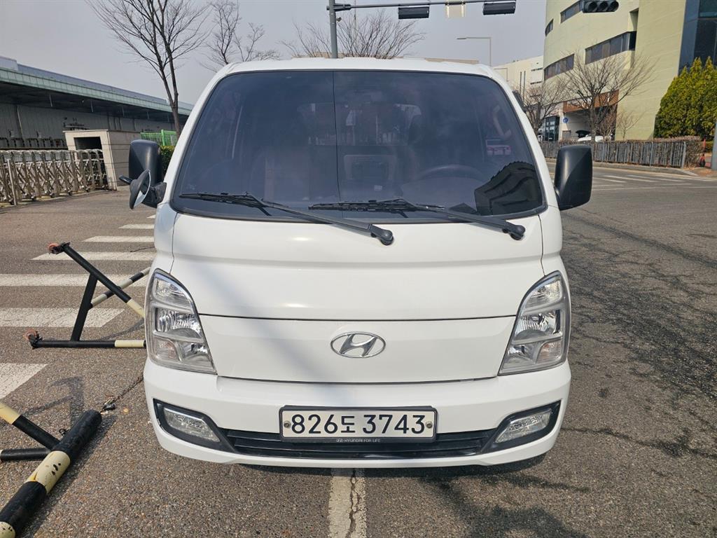 현대 포터2 1톤 카고 - 중고 트럭 매물 이미지
