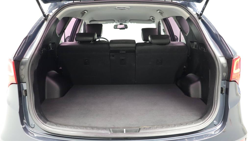 Hyundai Santa Fe Diesel 2.0 2WD Premium 8