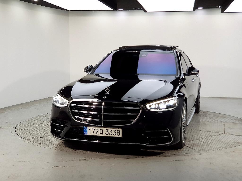 Mercedes-Benz S-Class S500L 4MATIC 3
