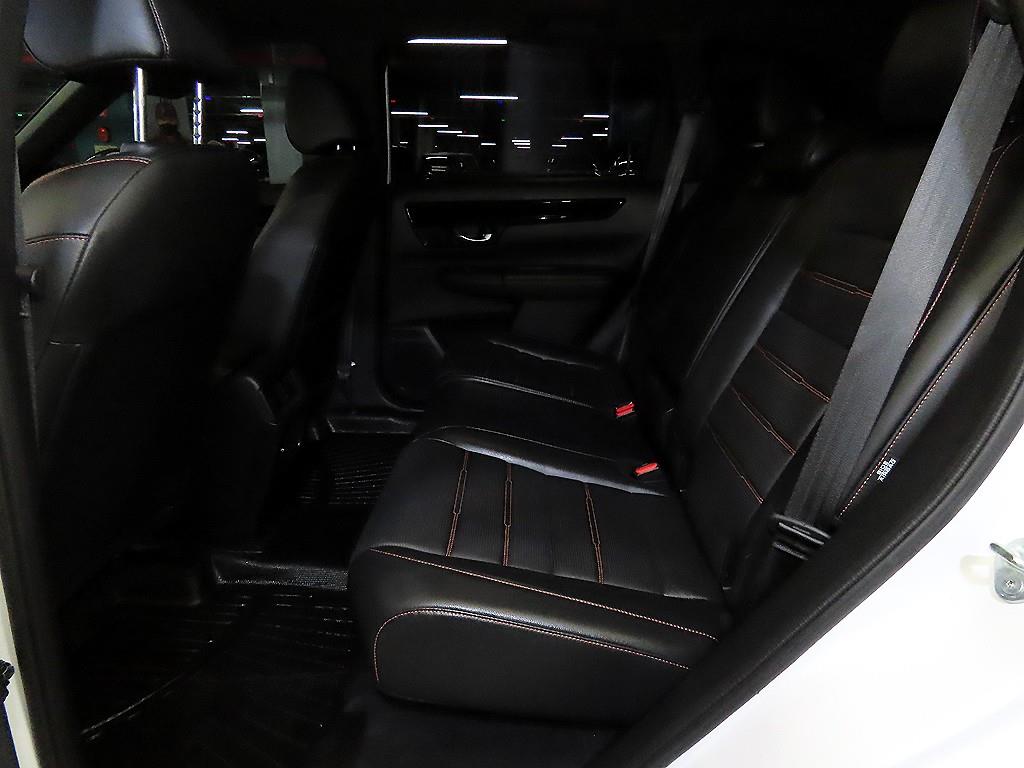 Honda CR-V 2.0 Hybrid Touring 2WD 8