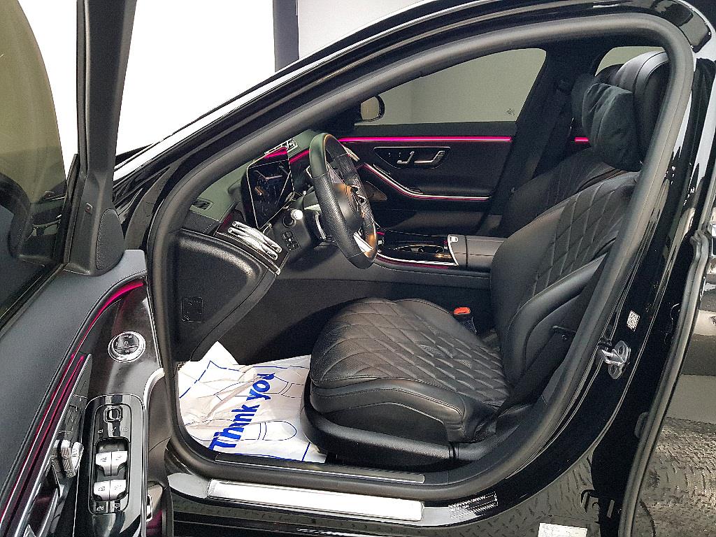 Mercedes-Benz S-Class S500L 4MATIC 9