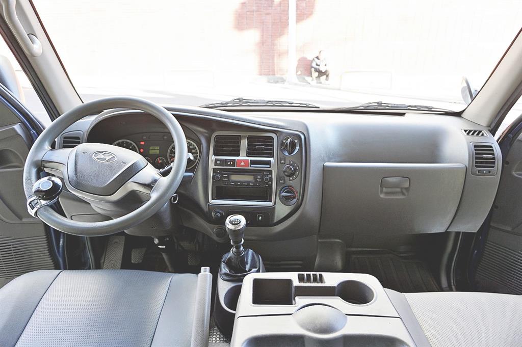 Hyundai Porter 1.0 Ton/ Double Cab/ Long Wheelbase/ CRDi Super 9