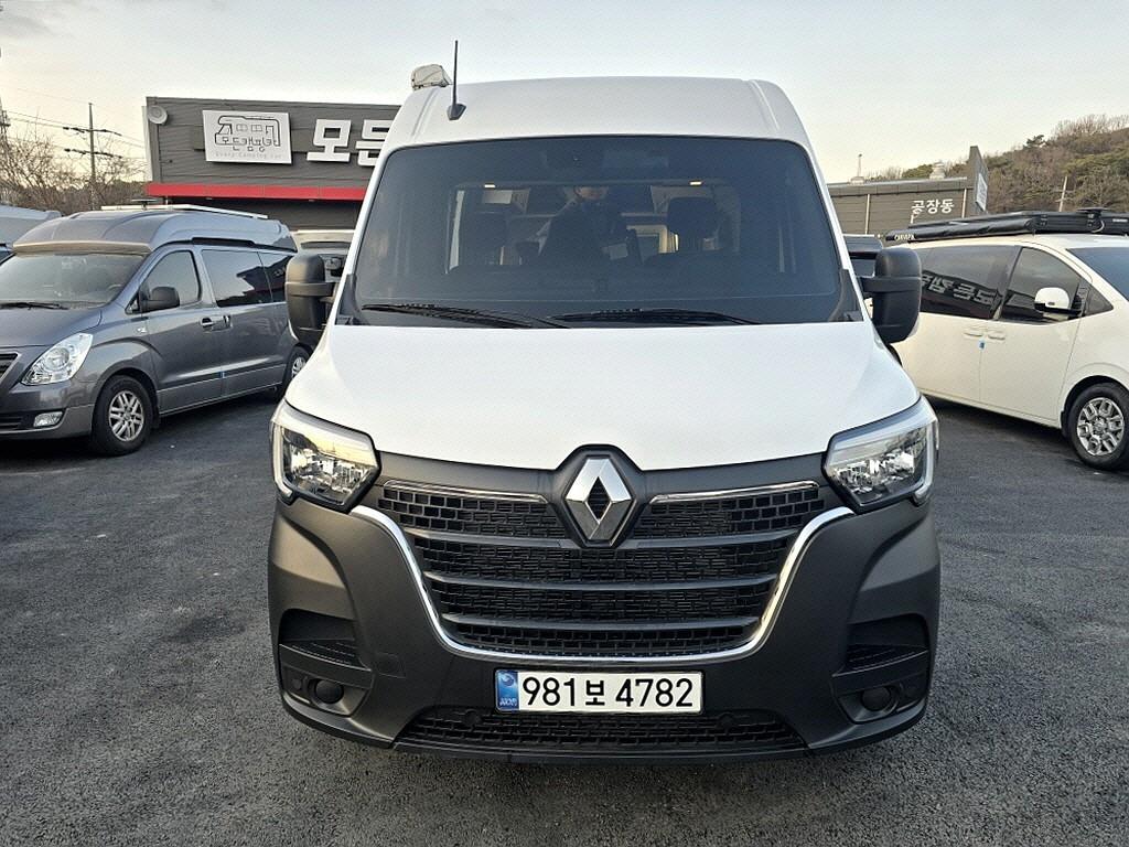 Renault Master Camping Car 2