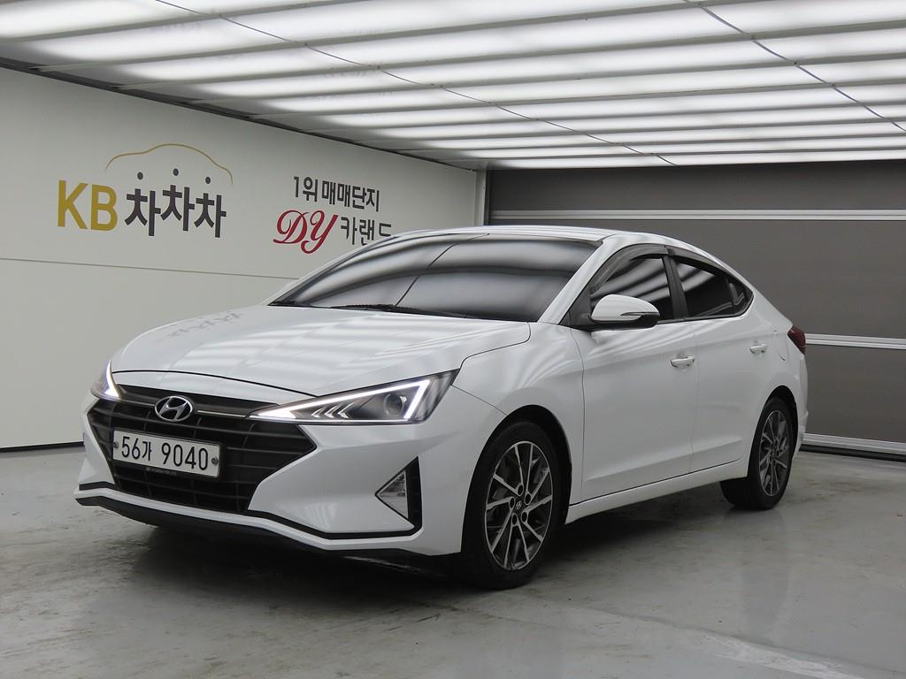 Hyundai Avante 1.6 Style 2