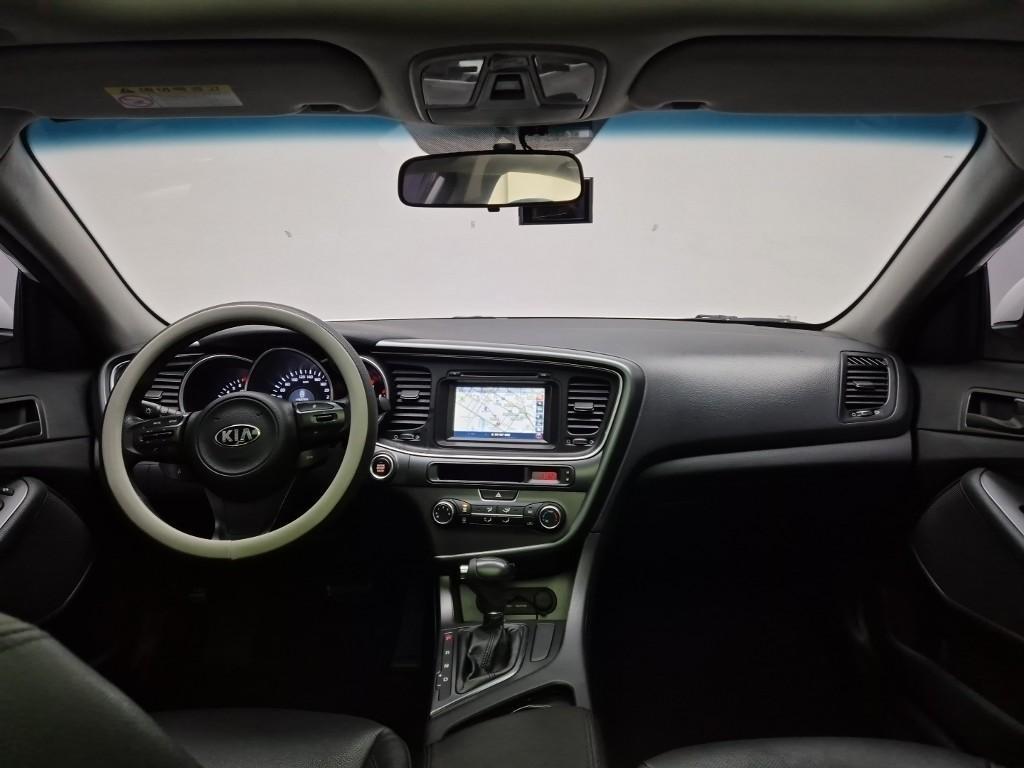 Kia K5 2.0 LPI Deluxe 8