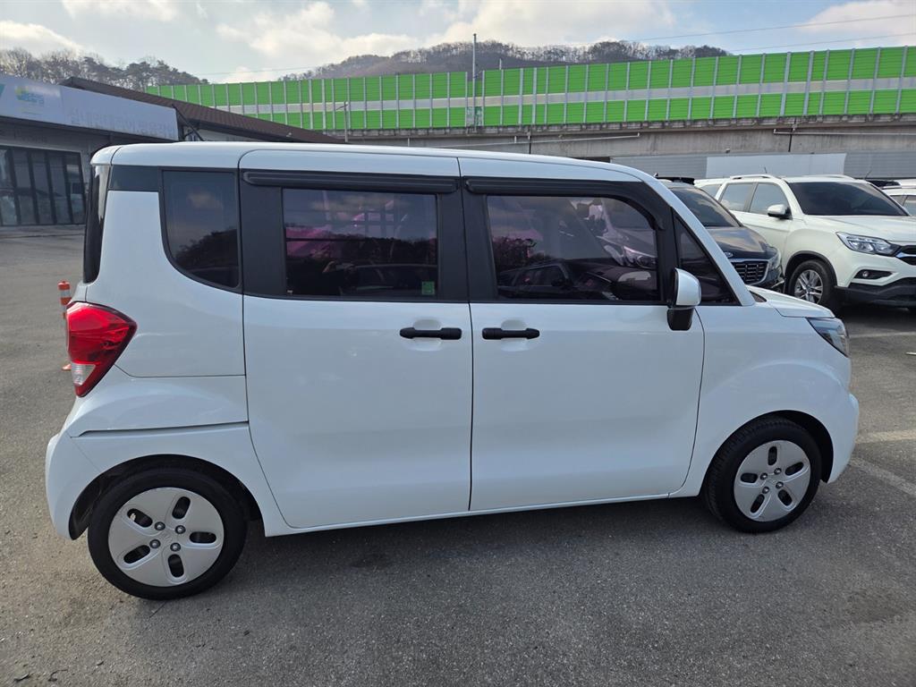 Kia Ray Van Premium Type 8