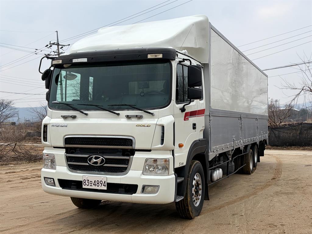 현대 메가트럭 와이드캡 윙바디 6.5톤 수동 - 중고 트럭 매물 이미지