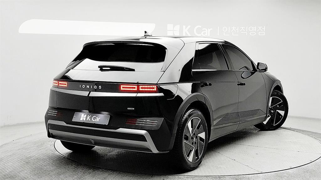 Hyundai IONIQ Long Range 4WD Exclusive 3