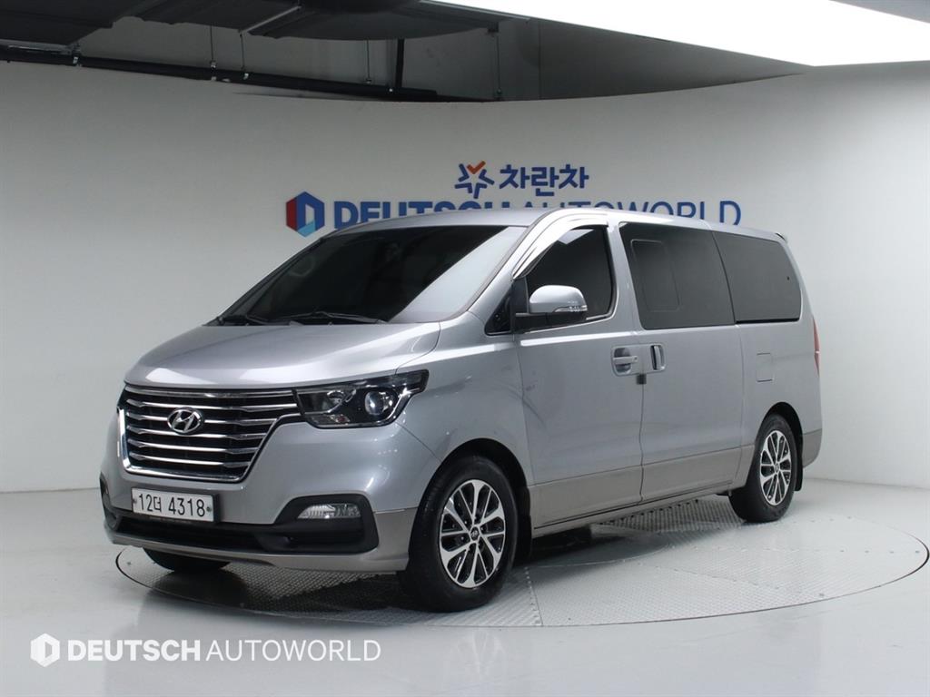 Hyundai Starex 2WD Urban Exclusive 2