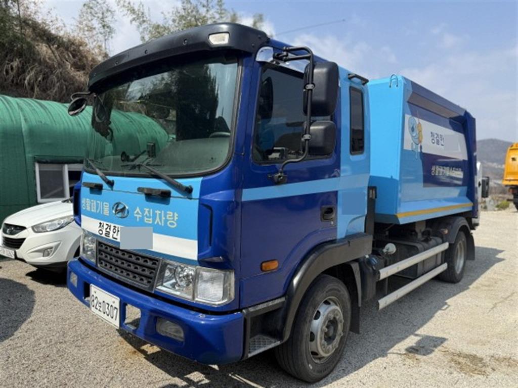 현대 압착진개 메가트럭 5톤 덤프식 배출 - 중고 트럭 매물 이미지