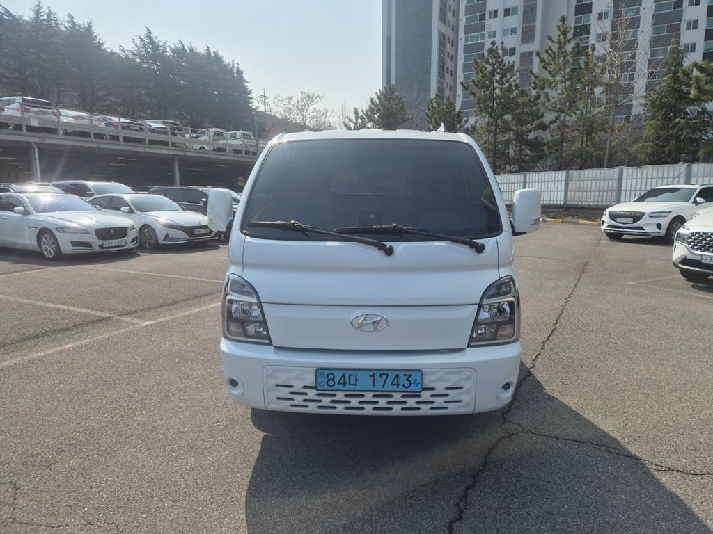 현대 포터2 1톤 카고 전기 - 중고 트럭 매물 이미지