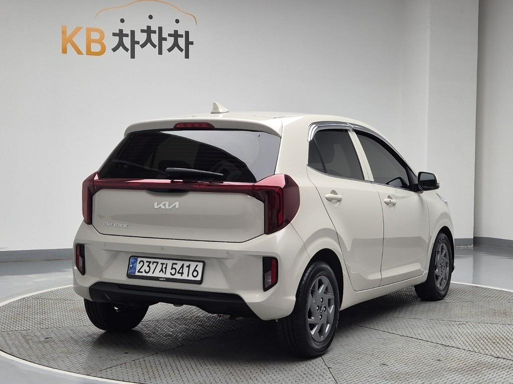 Kia Morning 1.0 Gasoline Prestige 4