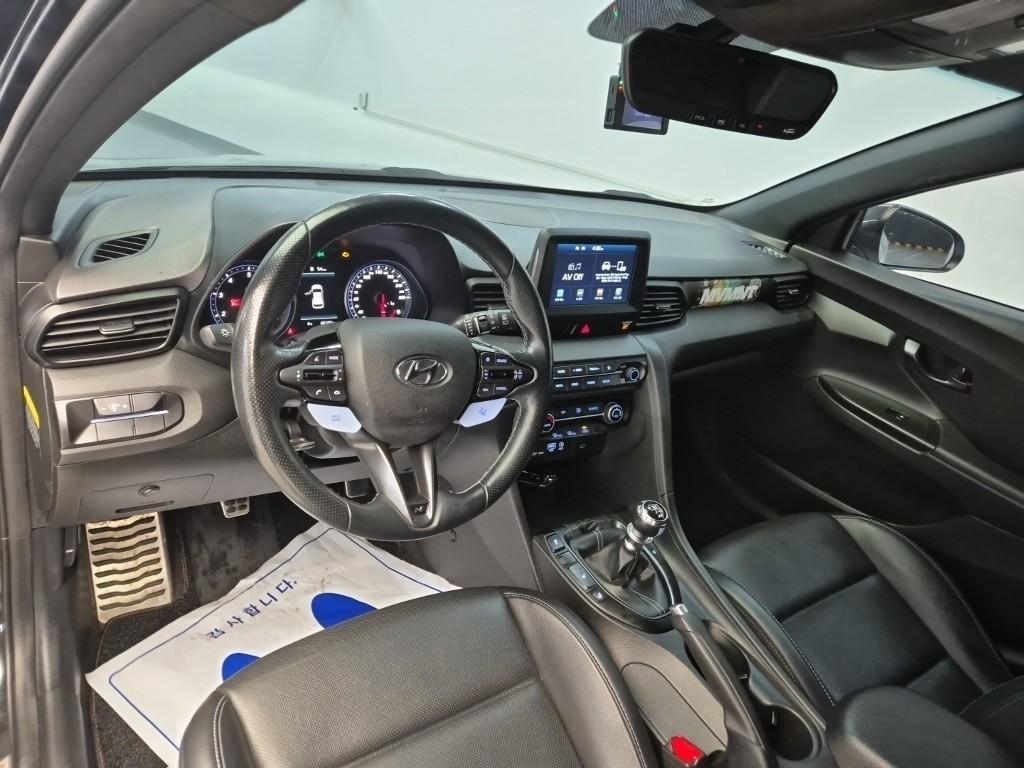 Hyundai Veloster 2.0 N 8
