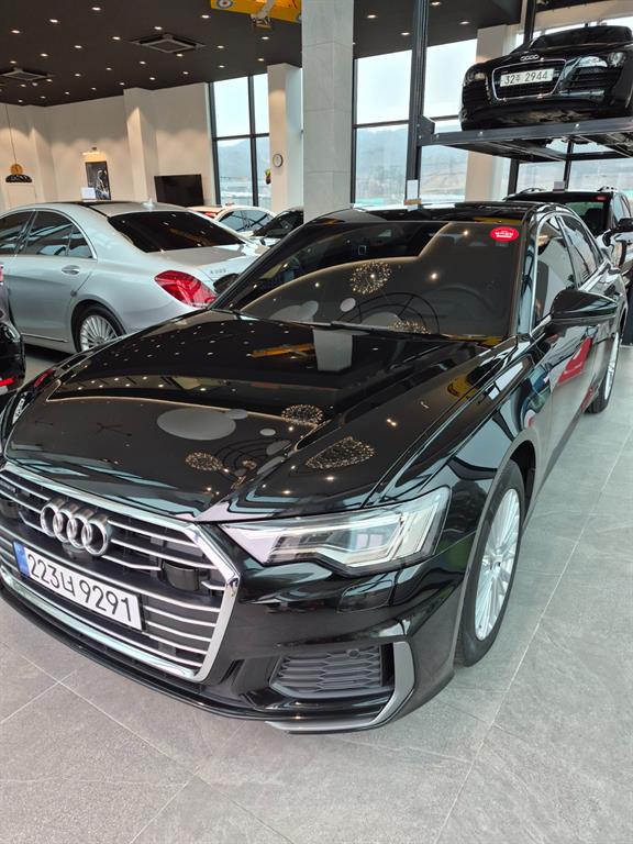 Audi A6 45 TFSI Quattro Premium 4