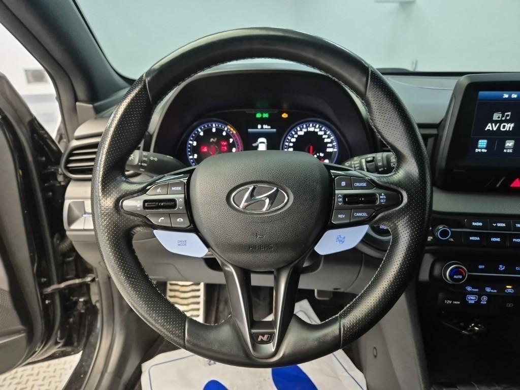 Hyundai Veloster 2.0 N 10