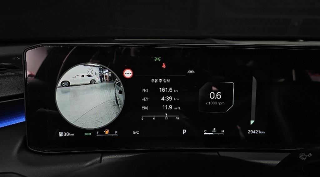 Kia K8 2.5 2WD Noblesse 9