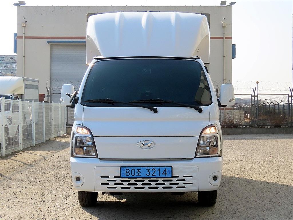 Hyundai Porter Manual/ Super Cab/ Long Wheelbase