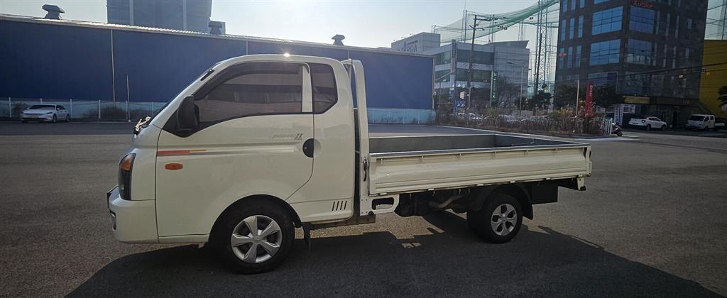 현대 포터2 1톤 카고 - 중고 트럭 매물 이미지