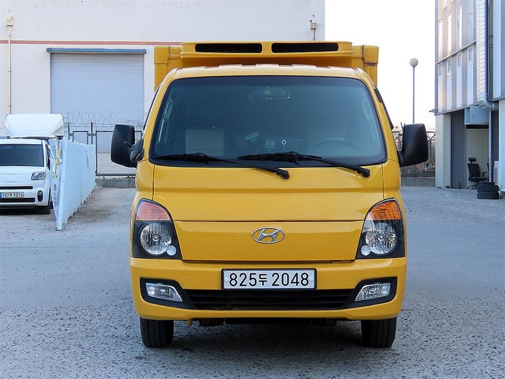 현대 포터2 1톤 냉동탑 - 중고 트럭 매물 이미지