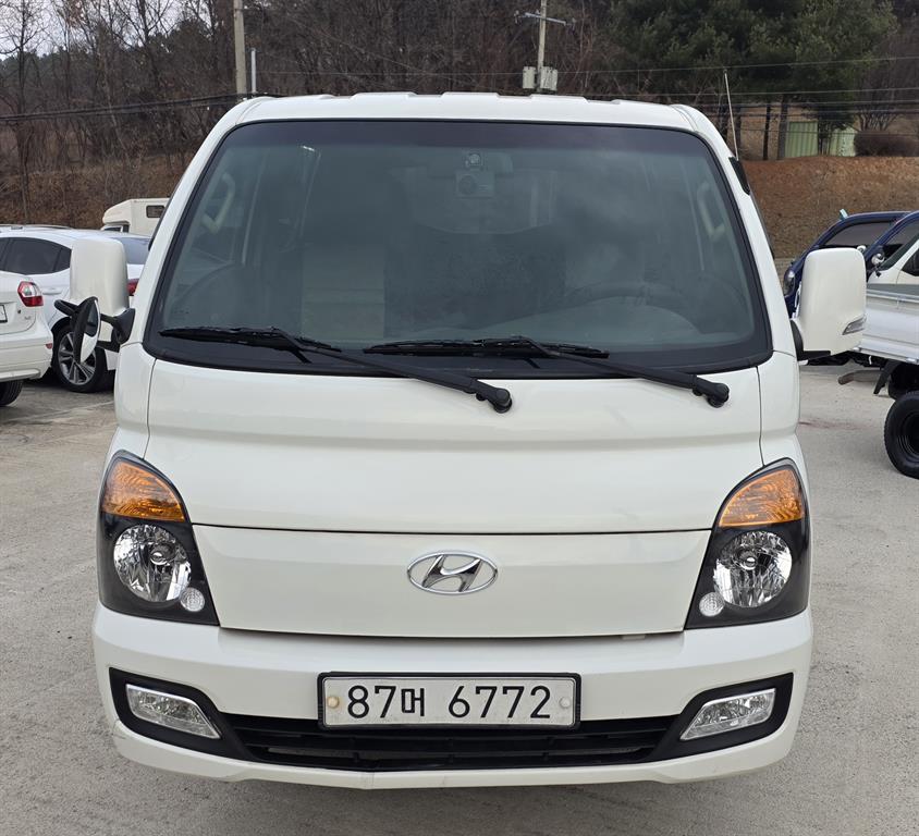 현대 포터2 1톤 카고 - 중고 트럭 매물 이미지