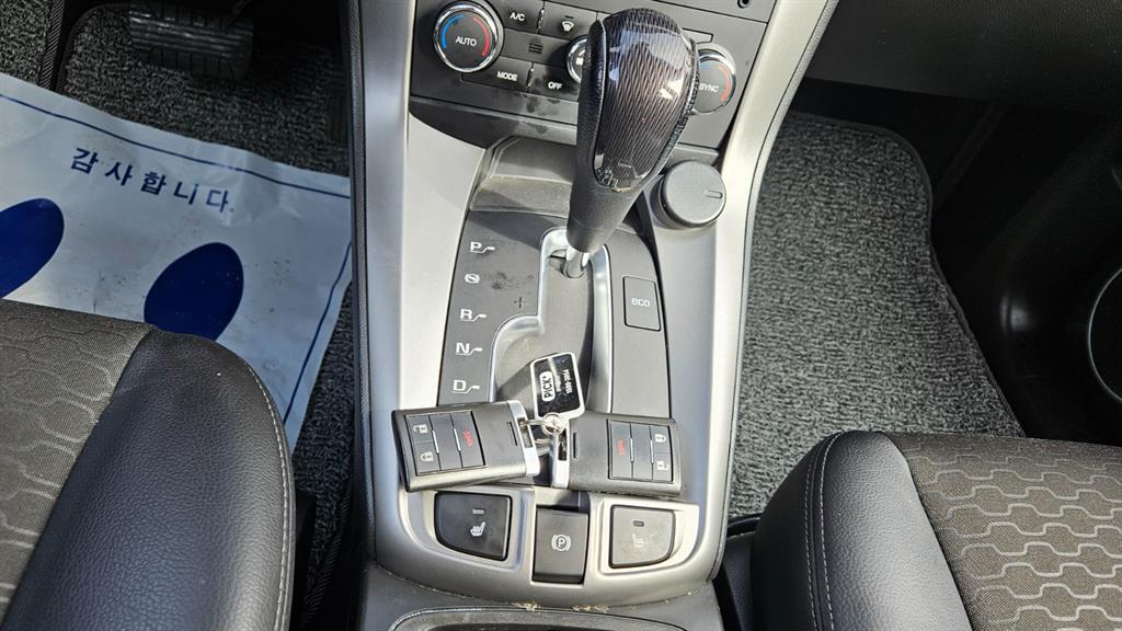 Chevrolet Captiva 2.0 2WD LT Premium 10