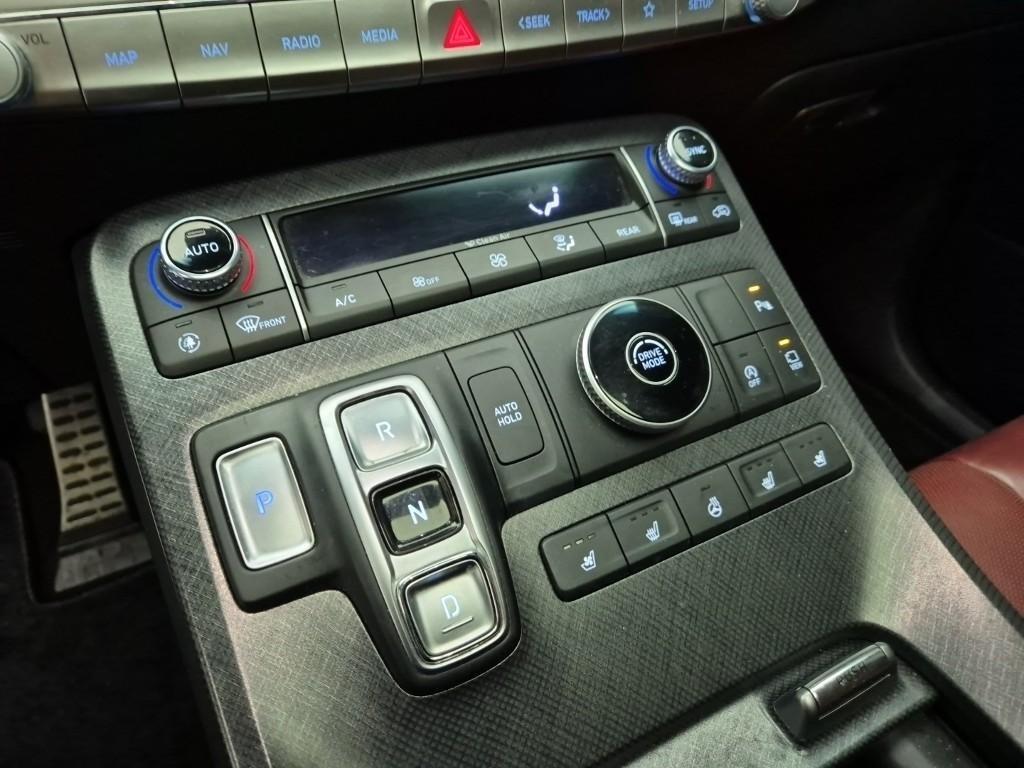 Hyundai Palisade Diesel 2.2 2WD Prestige 10