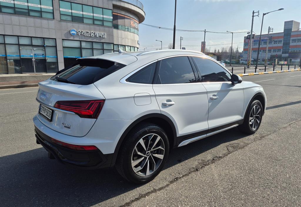 Audi Q5 40 TDI Quattro Sportback 7