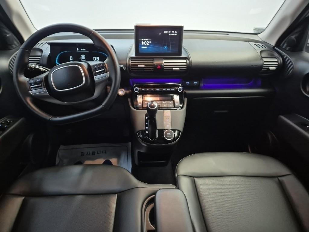 Hyundai Casper 1.0 Gasoline The Essential 8