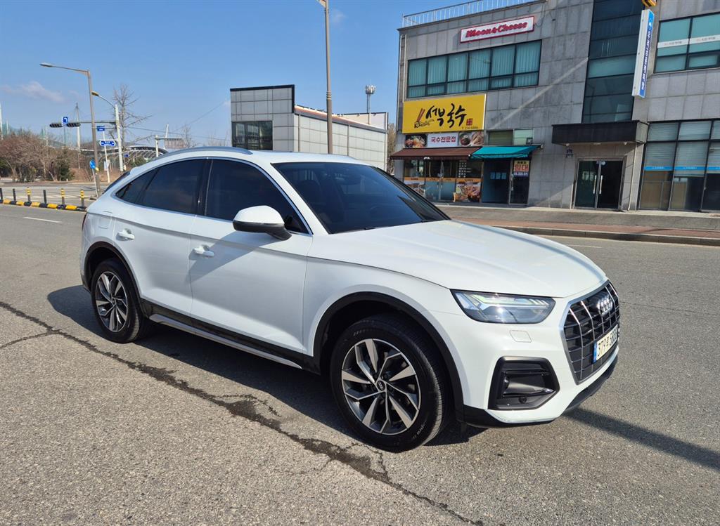 Audi Q5 40 TDI Quattro Sportback 9