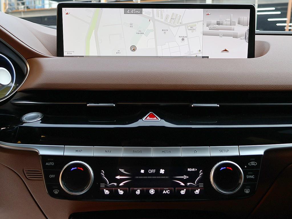 Genesis G80 2.5 Gasoline Turbo AWD Base Type 10