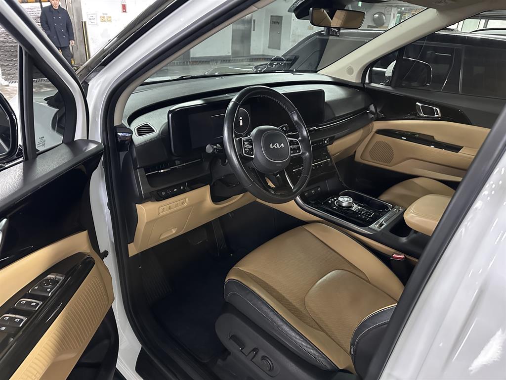 Kia Carnival Gasoline Noblesse 8