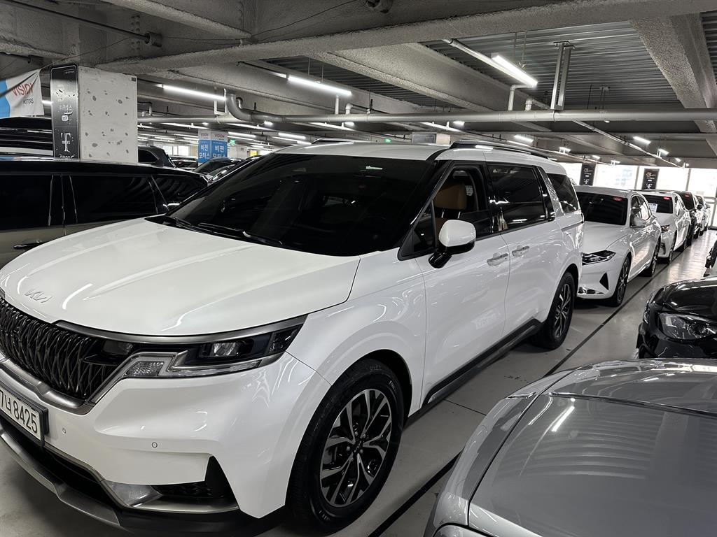 Kia Carnival Gasoline Noblesse 3