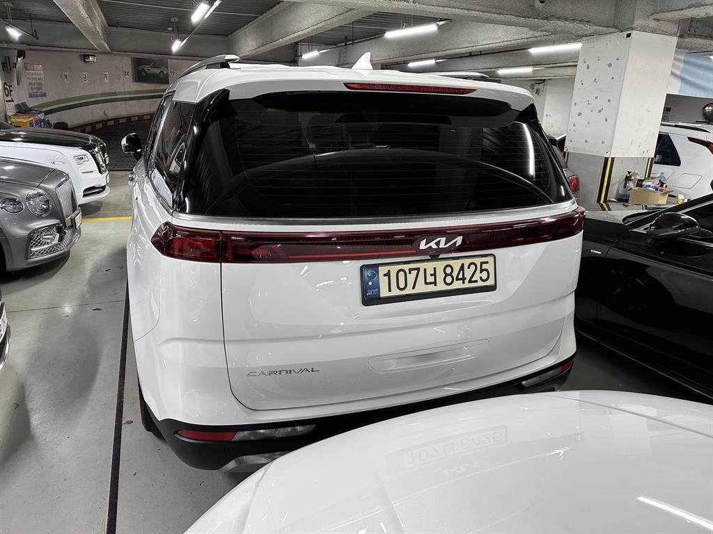 Kia Carnival Gasoline Noblesse 4