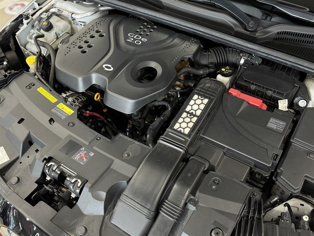 Renault SM6 Gasoline 2.0 GDe RE 7