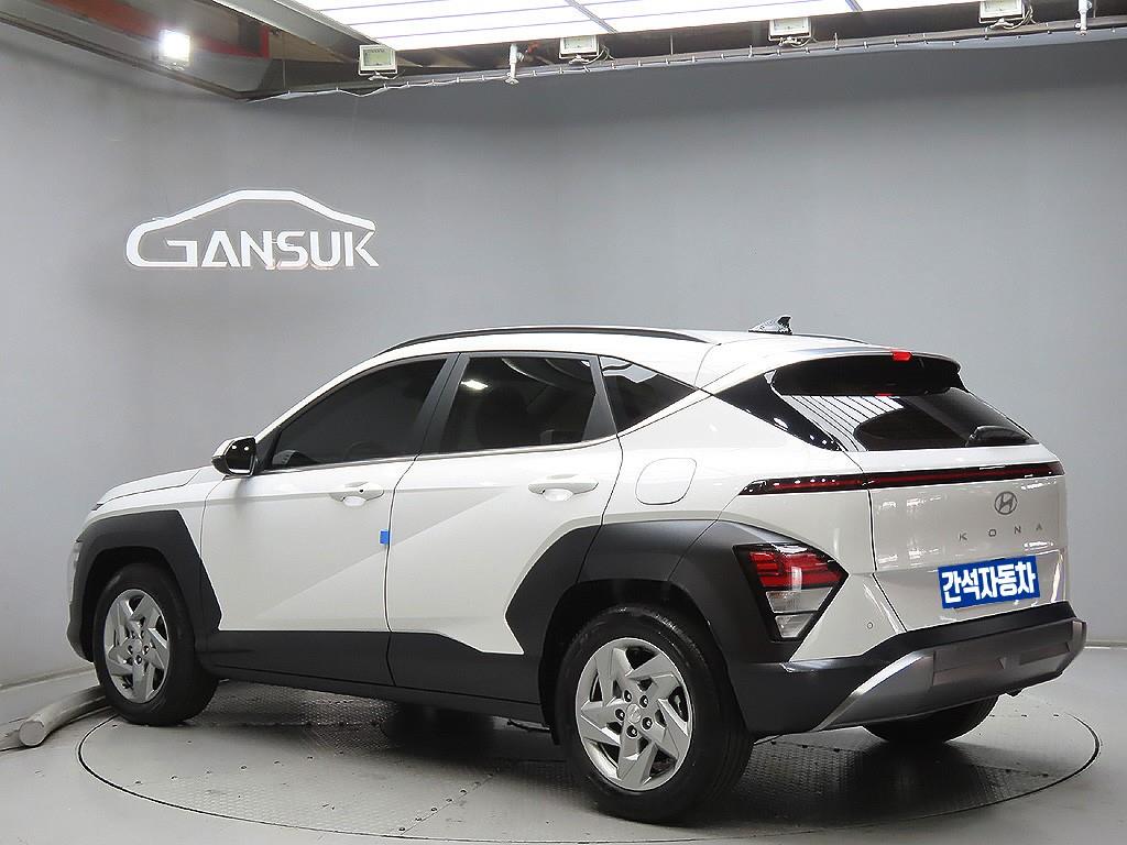 Hyundai Kona 1.6 HEV Turbo Premium 4