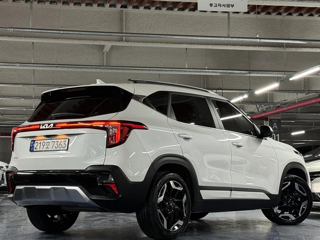 Kia Seltos Gasoline 1.6 Turbo 2WD Signature 4