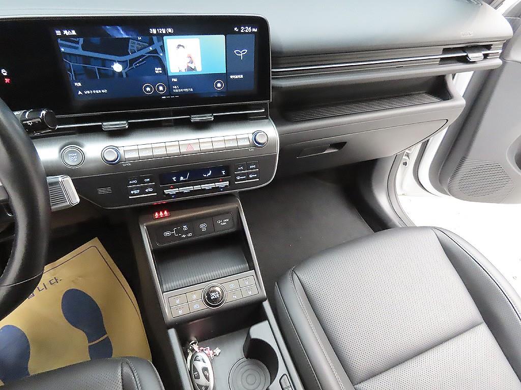 Hyundai Kona 1.6 HEV Turbo Premium 8