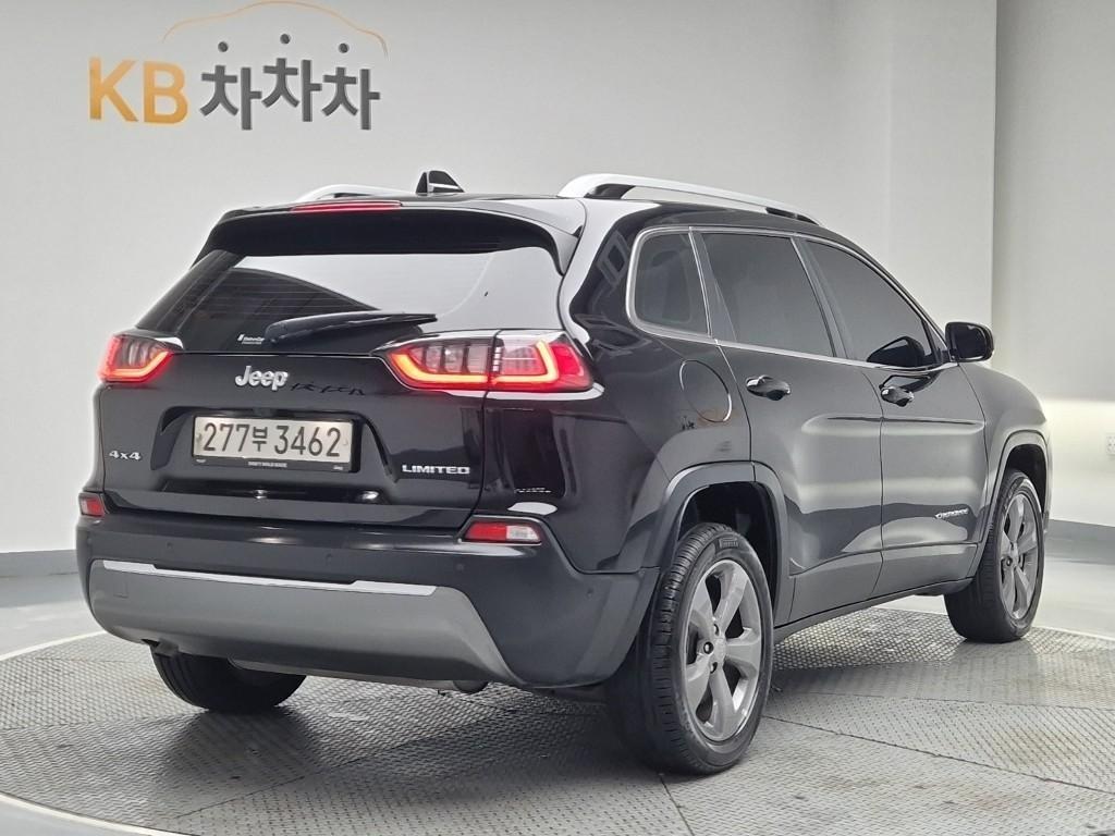 Jeep Cherokee 2.4 Limited AWD 5