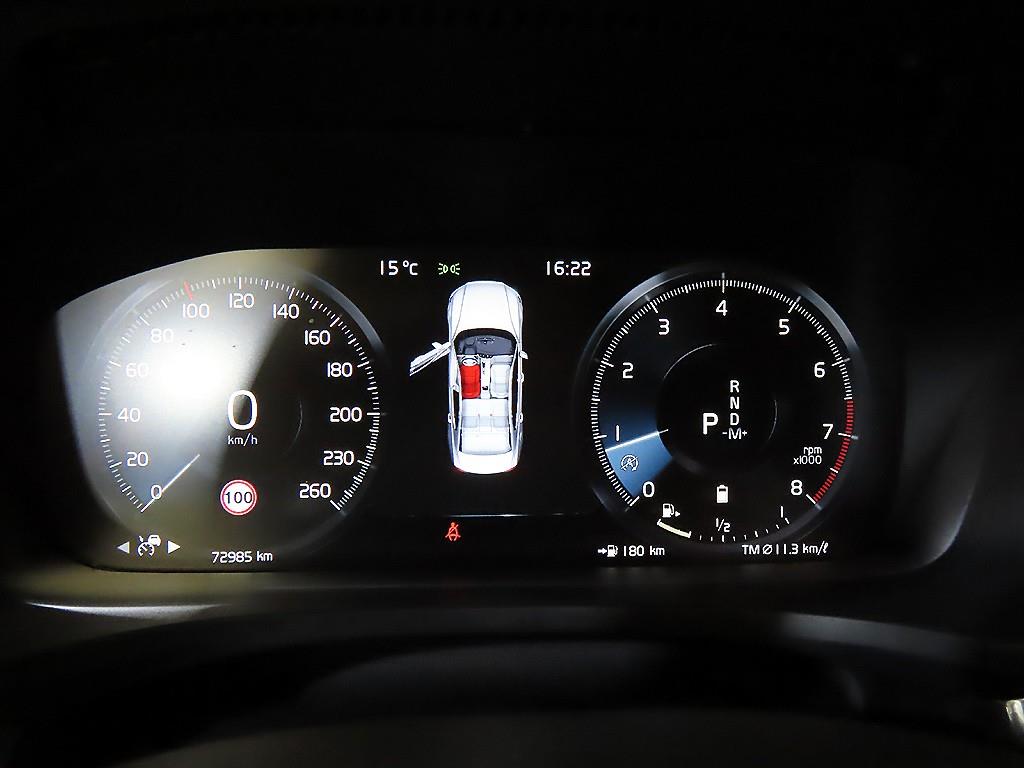 Volvo S60 B5 Inscription 10