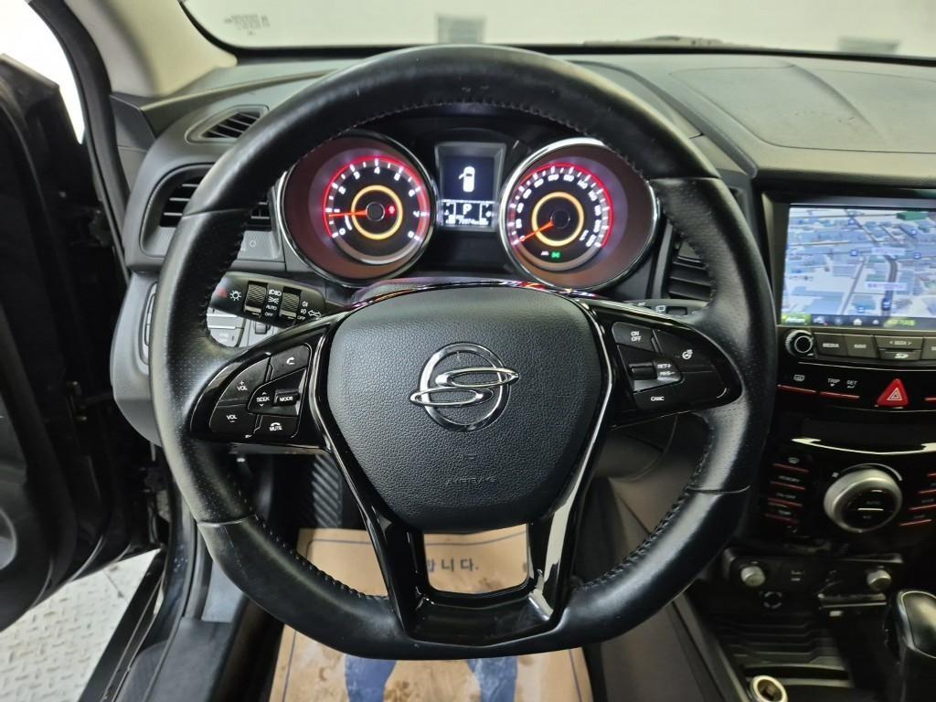 KG Mobility (Ssangyong) Tivoli 2WD Gasoline 1.6 RX 10