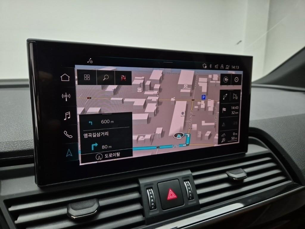 Audi Q5 40 TDI Quattro Premium Sportback 10