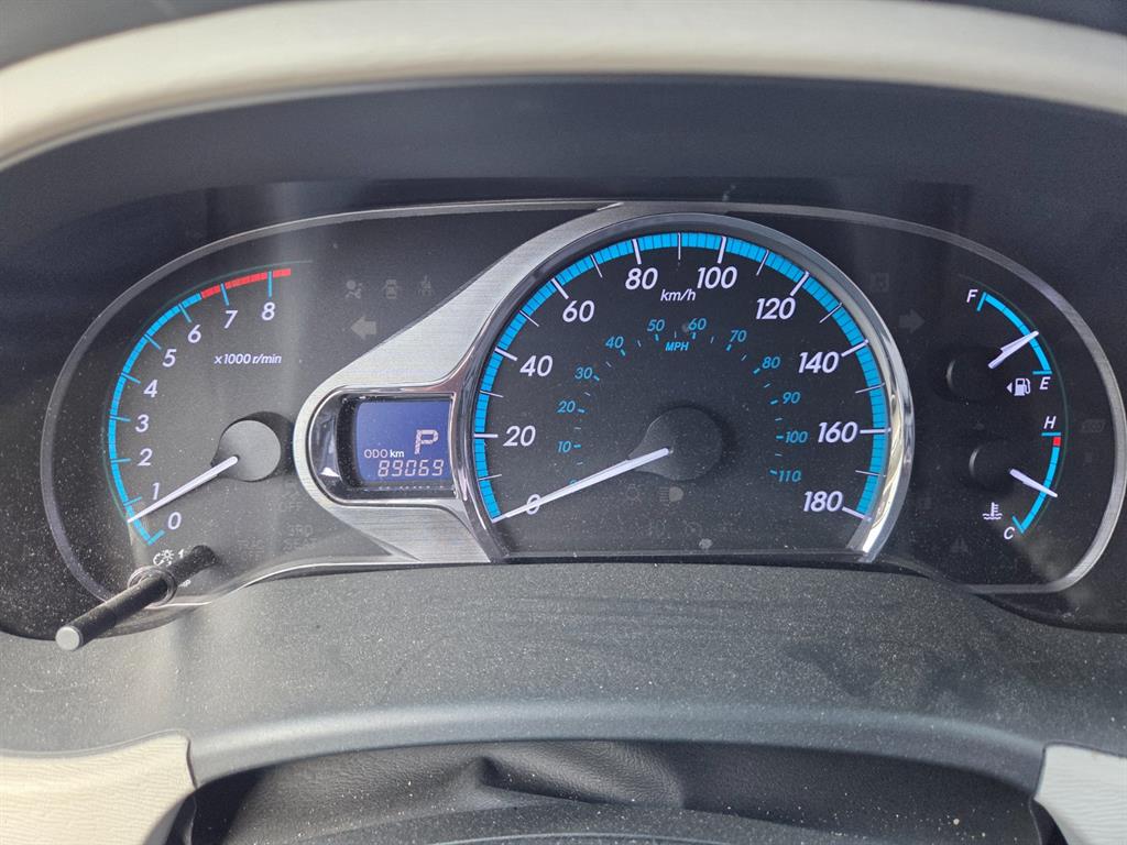 Toyota Sienna 3.5 8