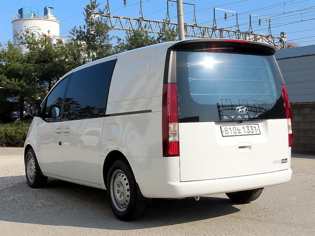 Hyundai Staria 2WD Diesel Cargo Smart 4