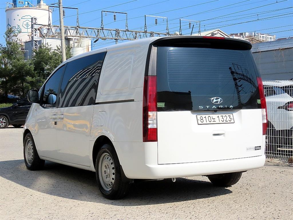 Hyundai Staria 2WD Diesel Cargo Smart 4