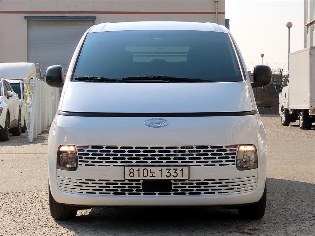 Hyundai Staria 2WD Diesel Cargo Smart 2